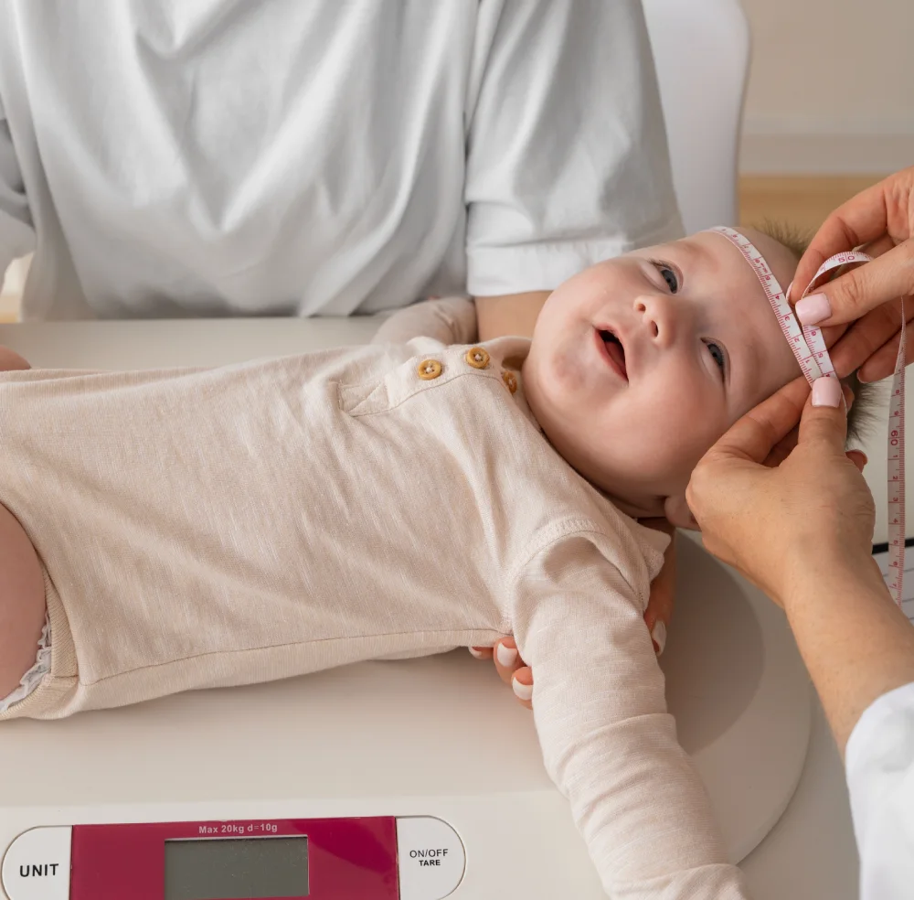 consulta-con-neonatologa-en-queretaro.webp