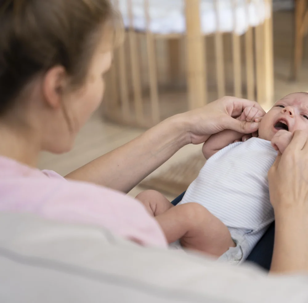 consulta-privada-con-pediatra-neonatologa-en-queretaro.webp
