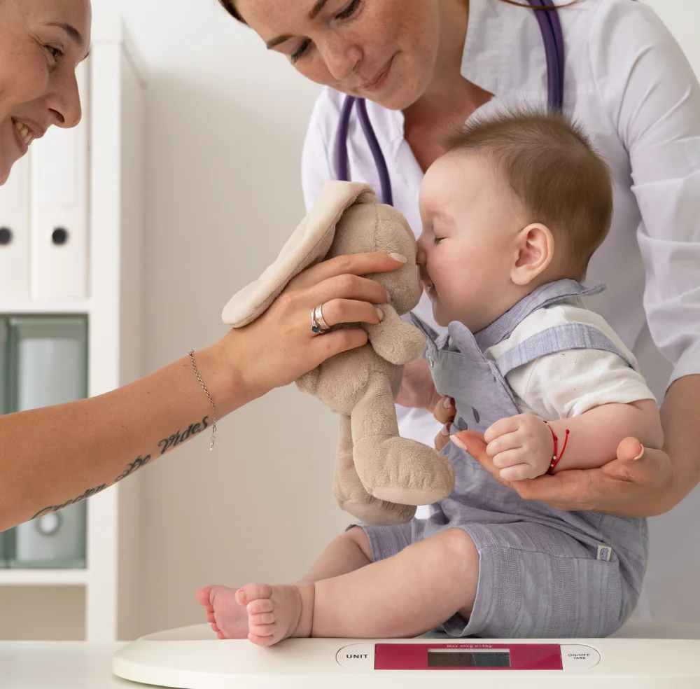 medico-pediatra-neonatologa-en-queretaro.webp